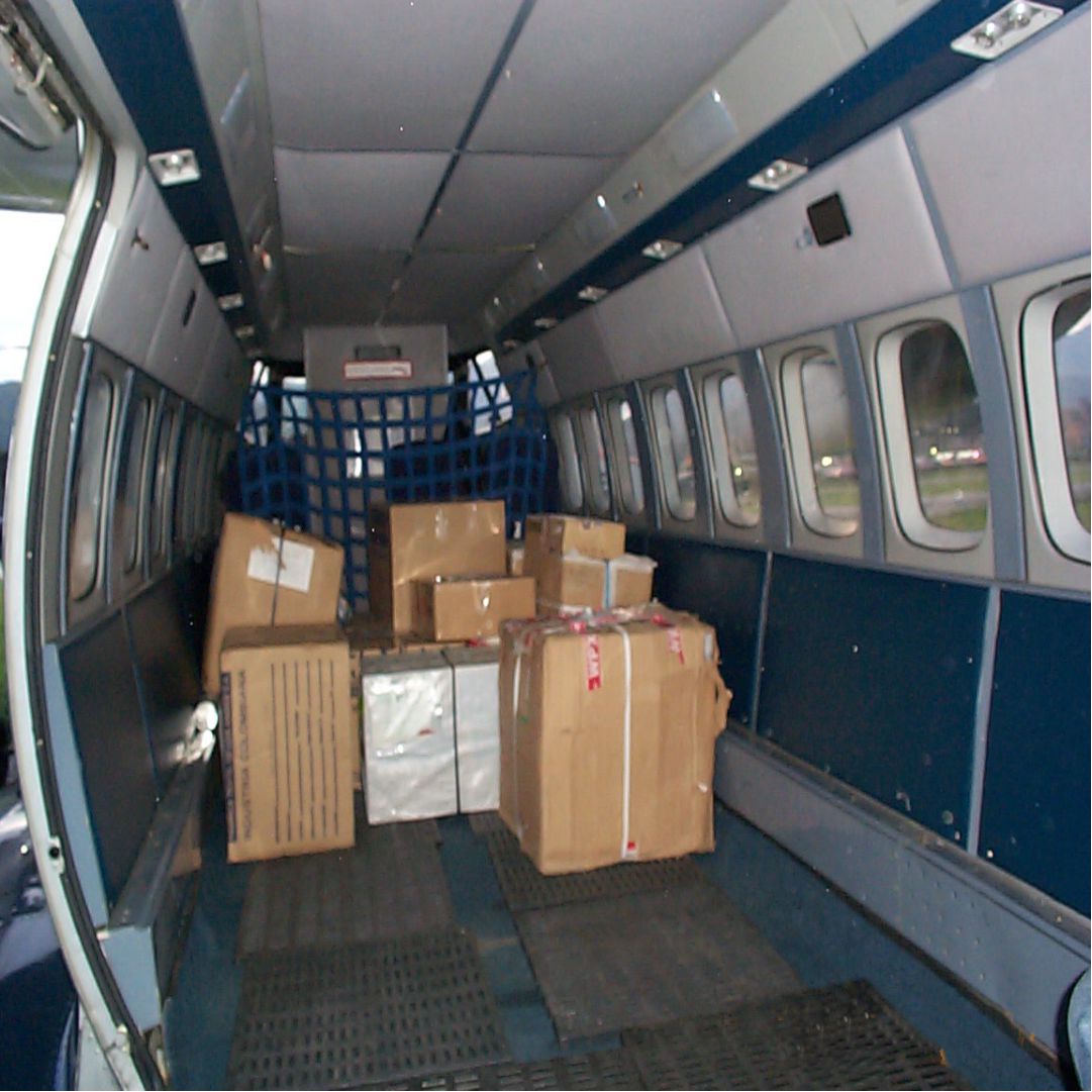 configuracion-carga-aeronave-let-410uvp-e